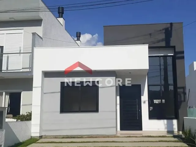 Imagem: Casa de Condomínio em Rua Monsenhor Augusto