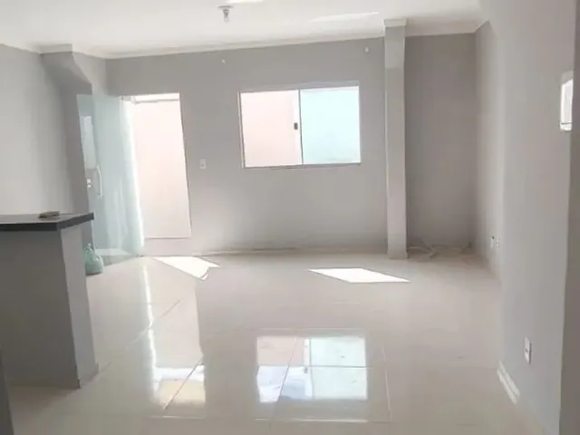 Imagem: O apartamento possui 2 Dormitórios, 1 Banheiro e está