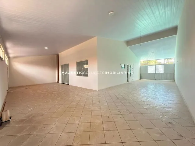Imagem 6: Casa Térrea para Alugar na Cohama com 03 Quartos, Sendo 1 Suite e 8 Vagas de Garagem