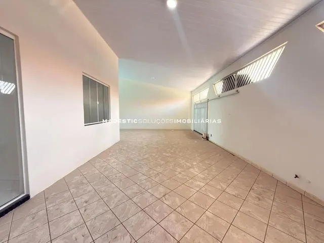 Imagem 12: Casa Térrea para Alugar na Cohama com 03 Quartos, Sendo 1 Suite e 8 Vagas de Garagem