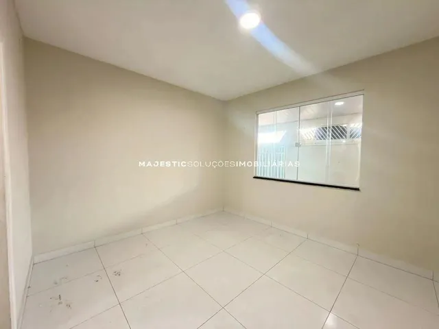 Imagem 11: Casa Térrea para Alugar na Cohama com 03 Quartos, Sendo 1 Suite e 8 Vagas de Garagem