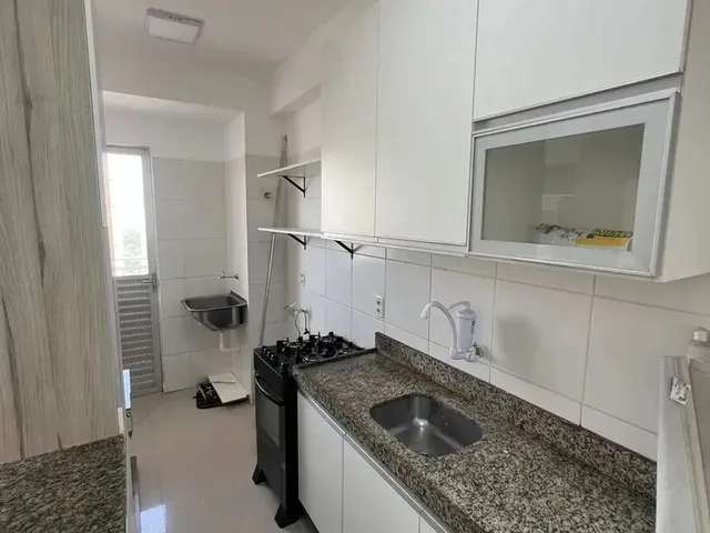 Imagem 2: Alugo Apartamento, Semi Mobiliado, 2 Quartos, Closet, Andar Alto, Nascente, Quintatinha