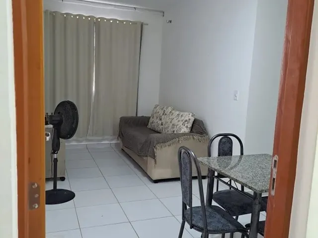 Imagem: J - Alugo Apt Mobiliado no Calhau