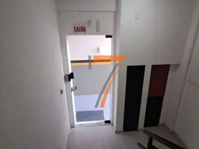 Imagem 6: Apartamento com 2 Dormitórios para Alugar, 64 M² por R$ 2.565/Mês - Centro