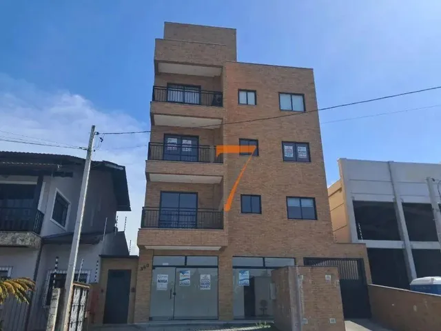 Imagem 2: Apartamento com 2 Dormitórios para Alugar, 64 M² por R$ 2.565/Mês - Centro