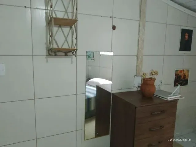 Imagem 3: Quarto Mobiliado para Homens