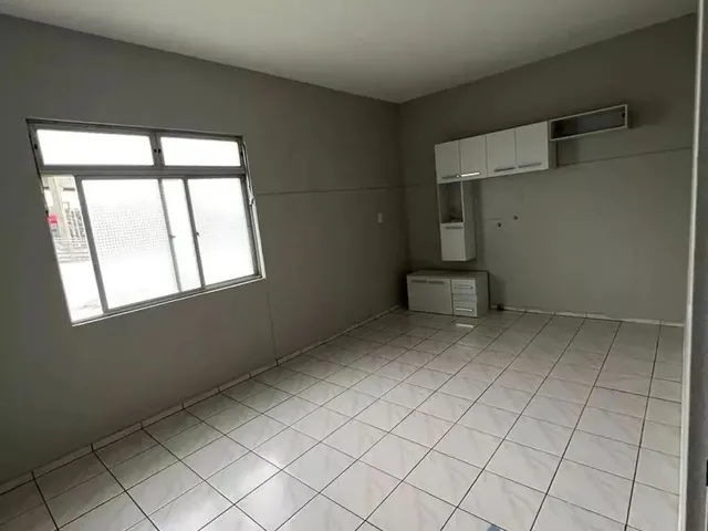 Imagem 10: Casa Comercial para Aluguel, 14 Quarto(S), Centro, Palhoça