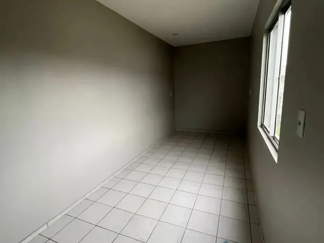 Imagem 11: Casa Comercial para Aluguel, 14 Quarto(S), Centro, Palhoça