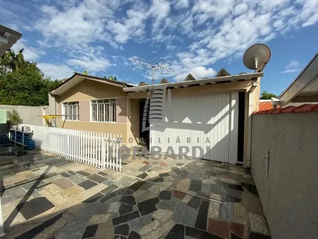 Imagem: Casa Espaçosa no Bairro Pinheirinho!