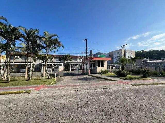 Imagem: Sobrado de 62 M² Sertão do Maruim - São