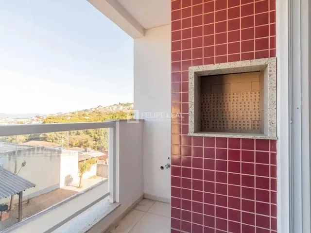 Imagem 8: Apartamento 03 Dormitórios (01 Suíte) e com 2 Vagas, na Praia Comprida São José