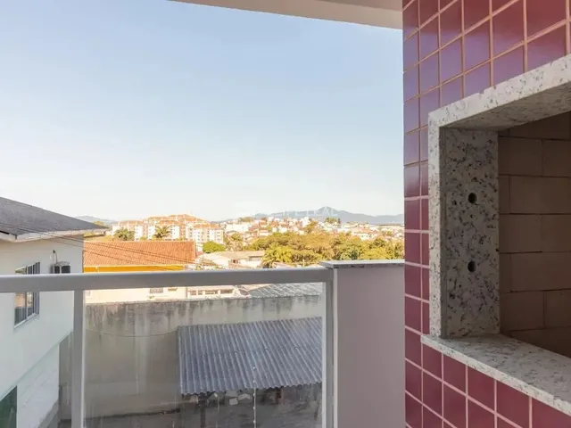 Imagem 16: Apartamento 03 Dormitórios (01 Suíte) e com 2 Vagas, na Praia Comprida São José