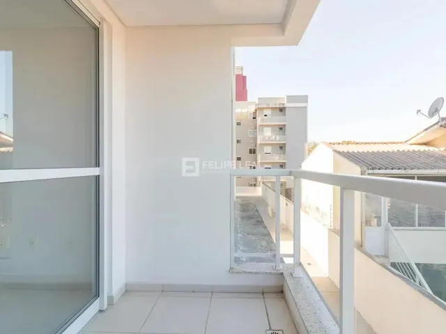 Imagem 11: Apartamento 03 Dormitórios (01 Suíte) e com 2 Vagas, na Praia Comprida São José
