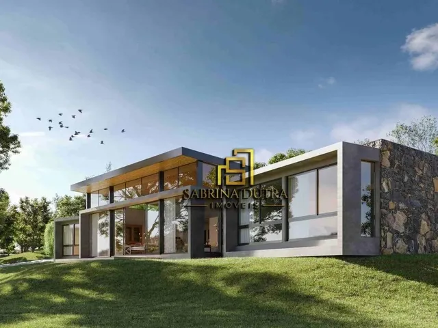 Imagem: Casa com 4 Dormitórios À Venda, 300 M²