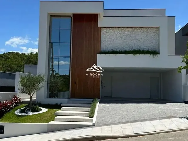 Imagem 4: Casa de Altíssimo Padrão em Condomínio Fechado - 306M² - com 04 Dorm, 03 Suítes