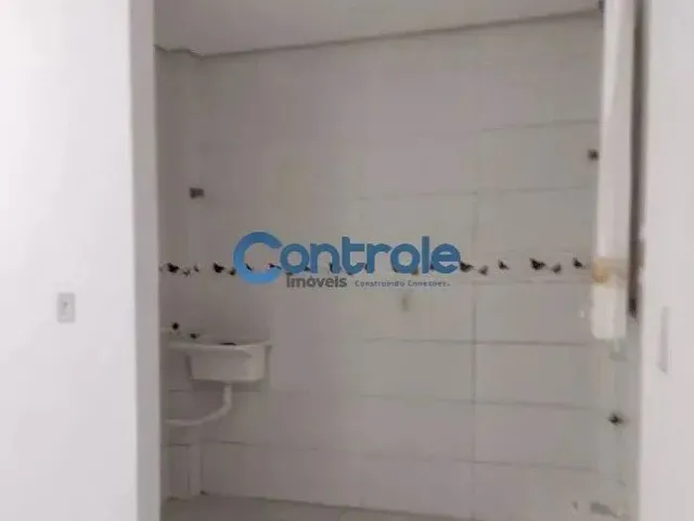 Imagem 6: Apartamento para Venda Possui 68 Metros Quadrados com 2 Quartos em Forquilhas - São