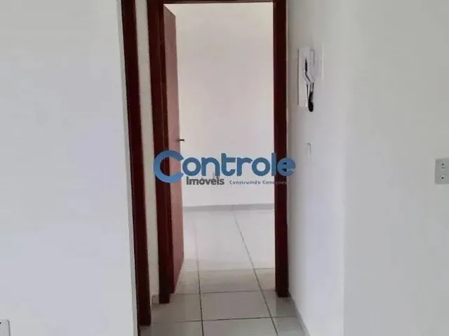 Imagem 5: Apartamento para Venda Possui 68 Metros Quadrados com 2 Quartos em Forquilhas - São