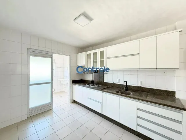 Imagem 5: Apartamento C/ 03 Dormitórios, Sendo 01 Suíte no Centro, Palhoça/Sc