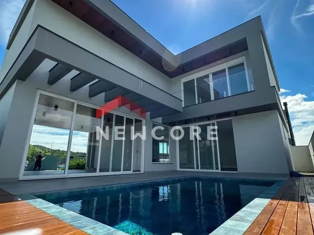 Imagem: Casa de Condomínio em Rua Lagoinha - Pedra