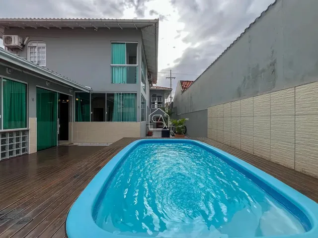 Imagem: Casa À Venda, 4 Dormitórios, Ipiranga