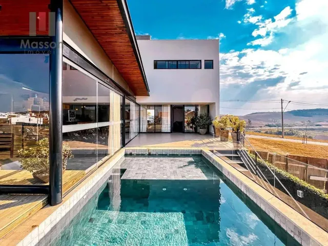 Imagem: Casa com 4 Dormitórios À Venda, 460 M²