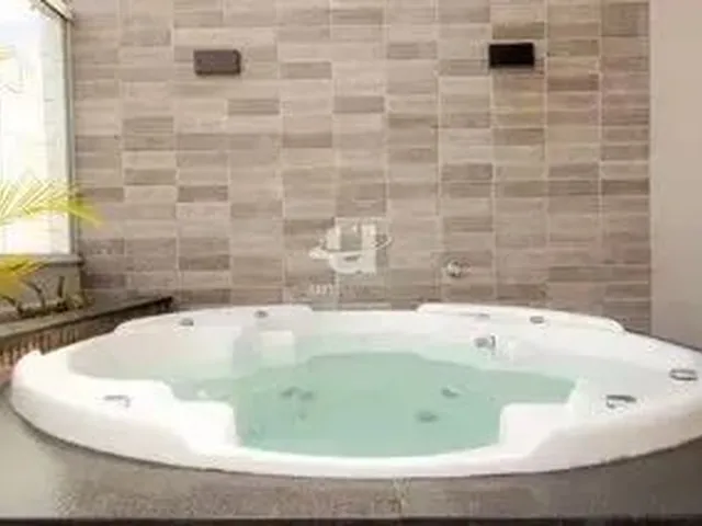 Imagem 6: Viva Como em Uma Casa: Apartamento com Área Externa Privativa e Jacuzzi