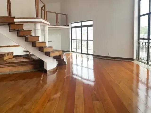 Imagem: Cobertura com 4 Dormitórios À Venda, 448