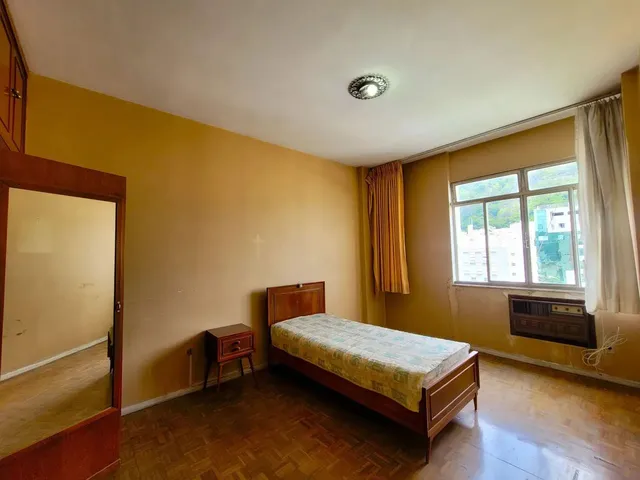 Imagem 10: Apartamento de 04 Quartos, Garagem e Elevador no Centro
