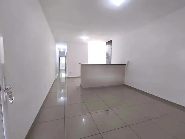 Imagem: Casa 2 Quartos - Aeroporto