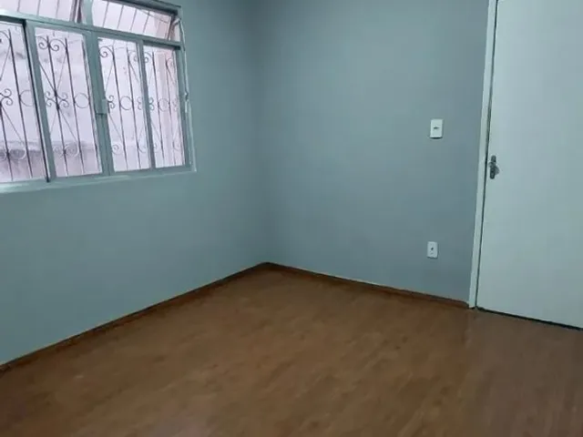 Imagem 1: Vendo Kitnet Bairro N.s.aparecida ,Quarto, Cozinha, Banheiro e Área de Serviço