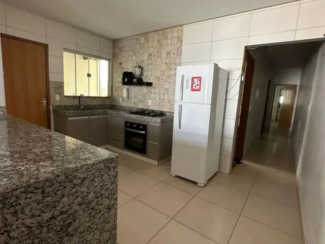 Imagem 6: Vende-Se Casa - Vivian Parque
