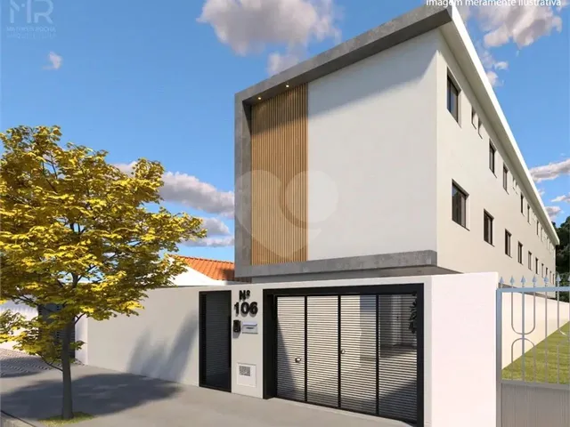 Imagem: Casa de Vila com 2 Quartos À Venda em Vila