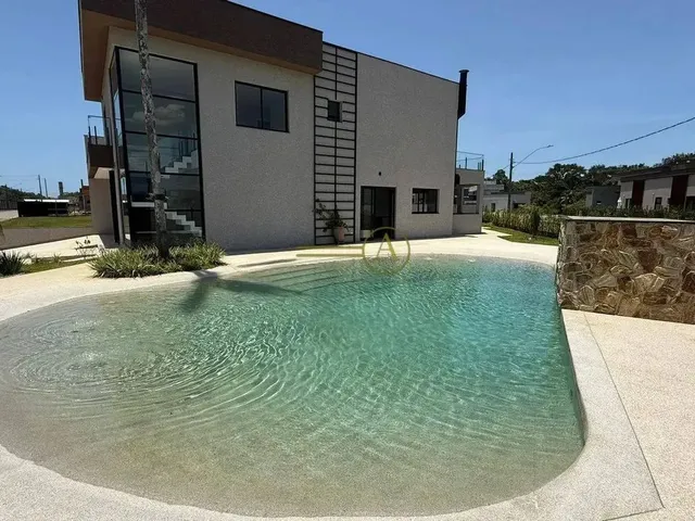 Imagem: Sobrado Novo Piscina Estilo Prainha Churrasqueira