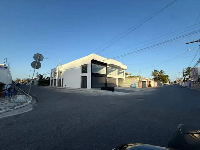 Imagem 2: Galeria Comercial Coroa do Meio Lançamento