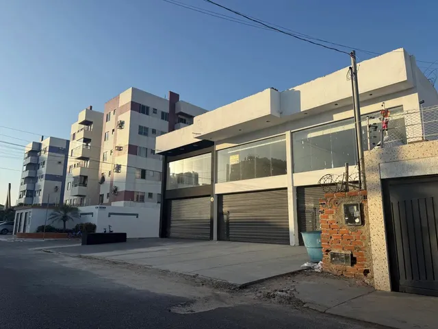 Imagem 3: Galeria Comercial Coroa do Meio Lançamento