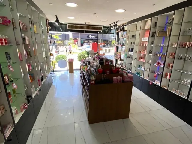 Imagem 7: ? ?Negócio Pronto: Contêiner Comercial Completo com Móveis - Só Entrar e Trabalhar