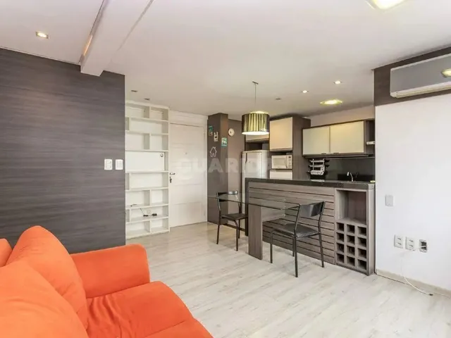Imagem 7: Apartamento Mobiliado com 2 Dormitórios para Alugar no Bairro Partenon, a Poucos Metros