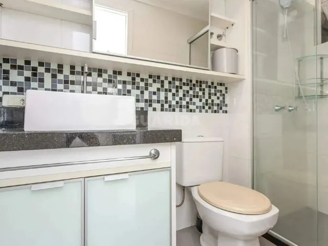 Imagem 15: Apartamento Mobiliado com 2 Dormitórios para Alugar no Bairro Partenon, a Poucos Metros