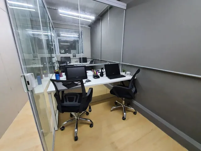 Imagem: Sala Comercial Privativa Mobiliada em Coworking