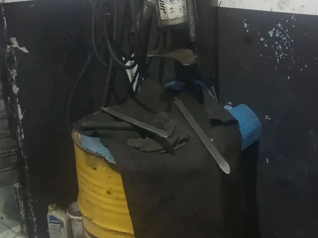 Imagem 4: Ponto Comercial. Borracharia Completa Funcionando.e Uma Casa em Cima. Parque D. Mangabas