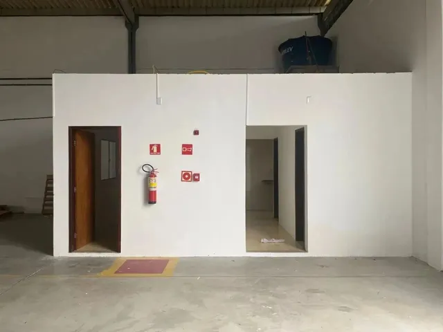 Imagem 11: Imóvel para Aluguel Possui 380 Metros Quadrados em Catu de Abrantes (Abrantes)