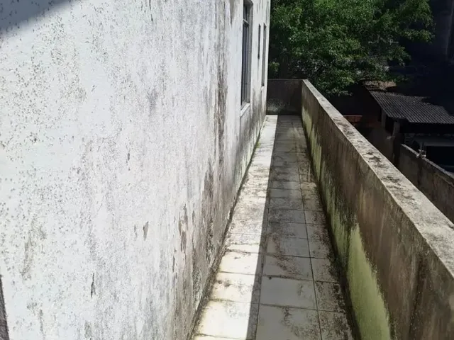 Imagem 9: Prédio na Vila Praiana