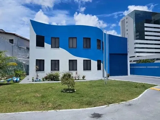 Imagem: Prédio Comercial em Lauro de Freitas