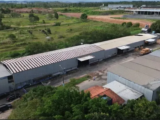 Imagem: Terreno Comercial para Venda com 10.800