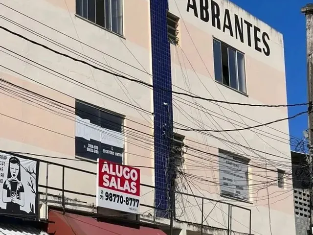 Imagem 15: Sala Comercial para Locação em Camaçari, Vila de Abrantes (Abrantes), 1 Banheiro
