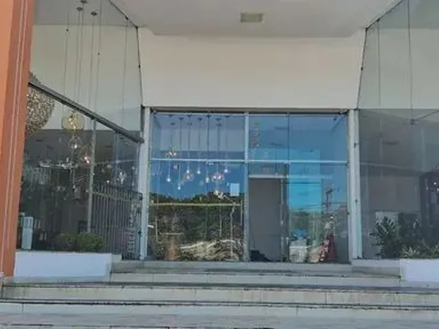 Imagem: Excelente Loja 350M2 na Estrada do Coco
