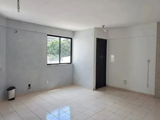 Imagem: Sala Comercial na Avenida Nazaré. Área