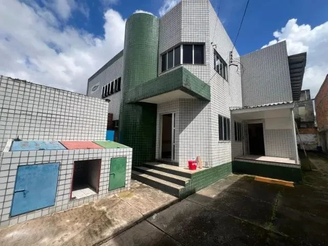 Imagem 7: Prédio Comercial, 900M², 9 Salas em Val-De-Cans