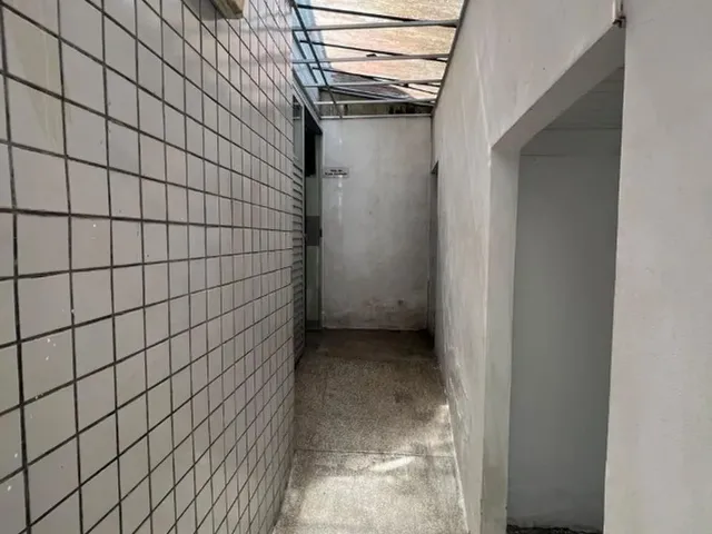Imagem 14: Prédio Comercial, 900M², 9 Salas em Val-De-Cans