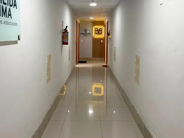 Imagem 4: Vendo Sala Ampla no Ed Vitta Office